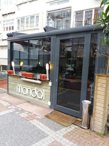 Mandal Kafe