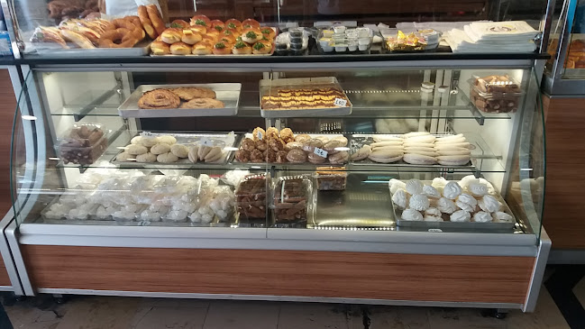 Opinii despre Lokman Hekim Unlu Mamülleri în Muratpaşa - Gastronomi ve konaklama