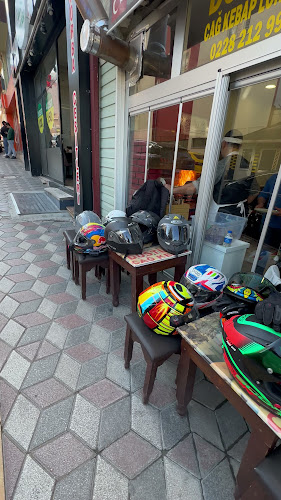 Dostlar Cağ Kebap - Gastronomi ve konaklama