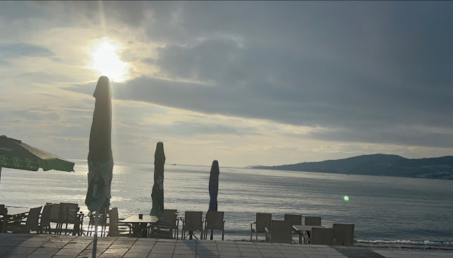 Comentarii opinii despre Musti Cafe & Restaurant