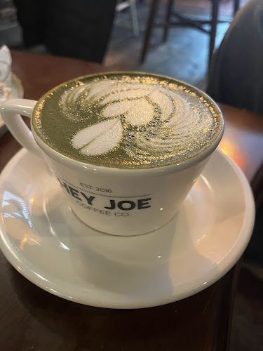 Opinii despre Hey Joe Coffee Co. în Tepebaşı - Gastronomi ve konaklama