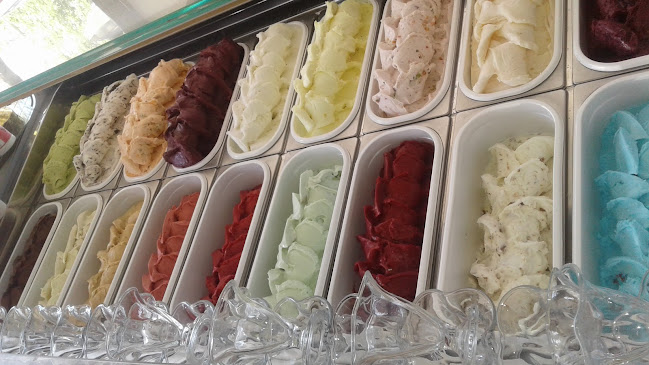 Opinii despre Akdo Dondurma Esentepe Şube în Kahramanmaraş - Gastronomi ve konaklama