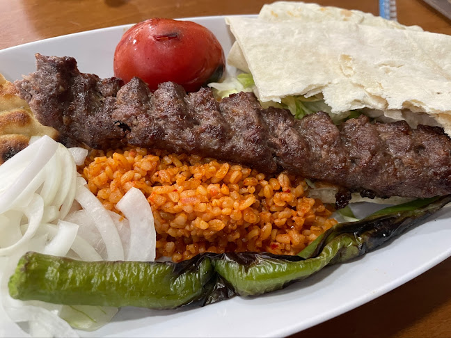 Tava Ciğer Salonu - Gastronomi ve konaklama