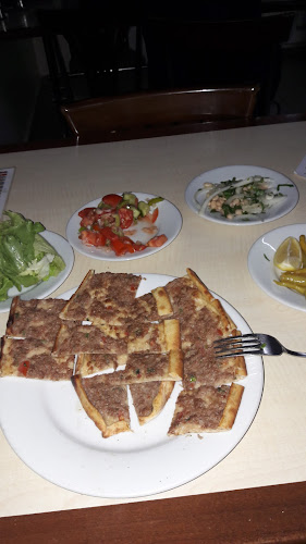 Artaş Lokantası - Gastronomi ve konaklama