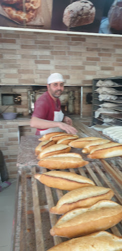 Akınlar Odunlu Ekmek Fırını - Salihli