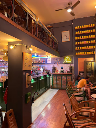 Sunday - Gastronomi ve konaklama