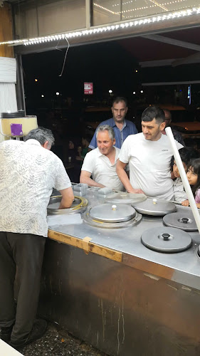 Opinii despre Sakız Dondruma în Kocasinan - Gastronomi ve konaklama