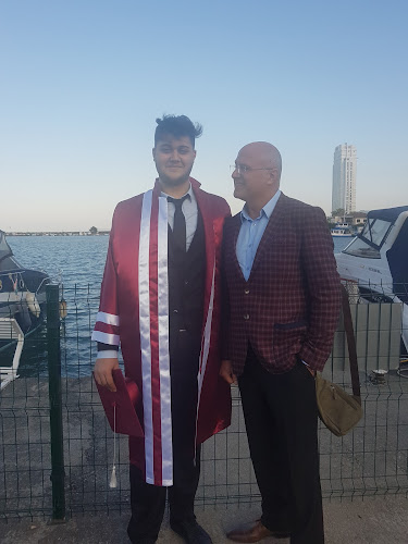 Opinii despre Bizim Cafe în Terme - Gastronomi ve konaklama