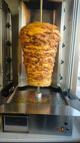 Opinii despre Oburix döner în Merkez - Gastronomi ve konaklama