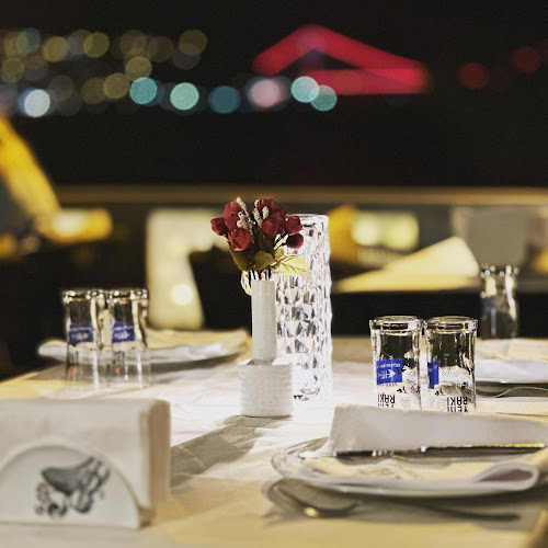 Kireçburnu Balıkçısı - Gastronomi ve konaklama