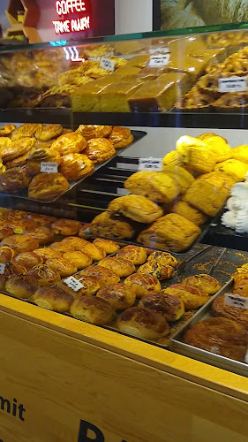 Opinii despre Kumbasar Fırını în Beyoğlu - Gastronomi ve konaklama