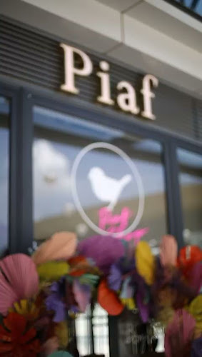 Opinii despre Piaf Cafe & Restaurant în Çankaya - Gastronomi ve konaklama