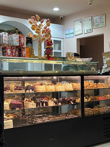 Opinii despre Künefeci în Antalya - Gastronomi ve konaklama