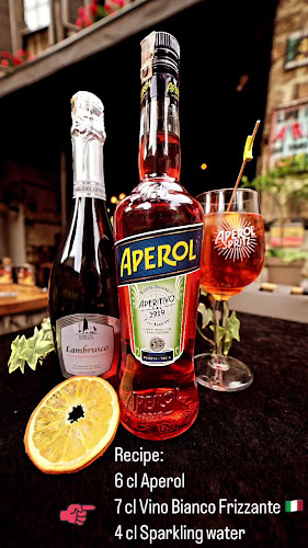 Old House Pub & Butik Hotels & Muratpaşa Pub & Cocktail Bar - Muratpaşa