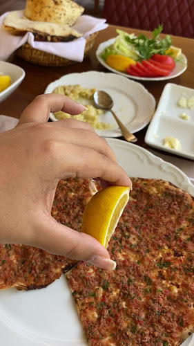 Opinii despre Kile Restaurant în Beşiktaş - Gastronomi ve konaklama