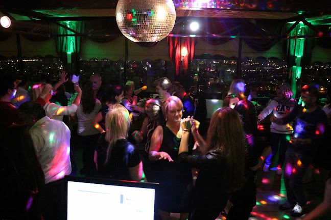 Zümrüt Aile Restaurant - Gastronomi ve konaklama