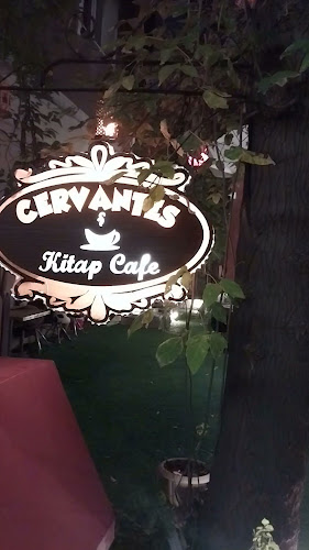 Opinii despre Cervantes Kitap Cafe în Ağrı Merkez - Gastronomi ve konaklama
