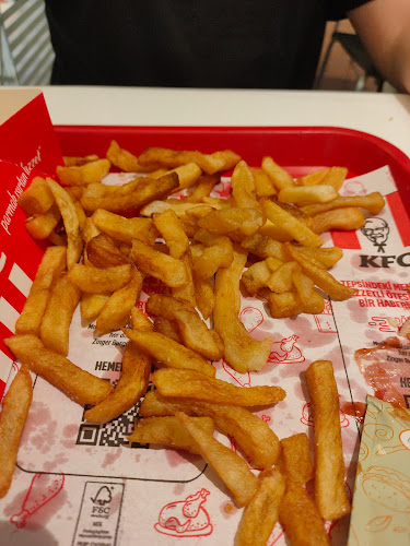 Opinii despre KFC în Tepebaşı - Gastronomi ve konaklama