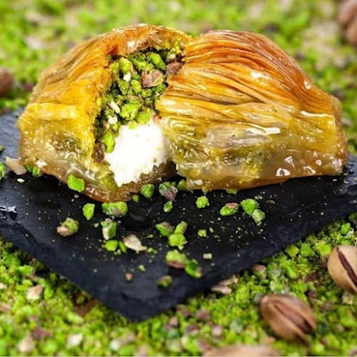 Tatlı Acı Murat Usta - İstanbul