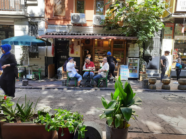 Firuzağa, Türkgücü Cd. 59/A, 34425 Beyoğlu/İstanbul