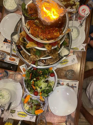 Opinii despre Özçelik aspava Gölbaşı în Gölbaşı - Gastronomi ve konaklama