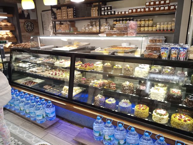 HAS EKMEK UNLU MAMULLERİ - İzmir