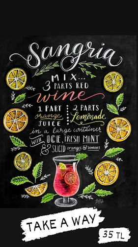 Opinii despre Old House Pub & Butik Hotels & Muratpaşa Pub & Cocktail Bar în Muratpaşa - Gastronomi ve konaklama