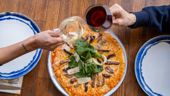 Opinii despre Moya Wine&Dine Bodrum Marina în Bodrum - Gastronomi ve konaklama