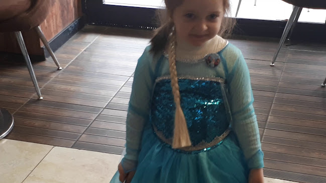 Seğmenler, Oğuz Kağan Usta Cd 69/A, 06830 Gölbaşı/Ankara