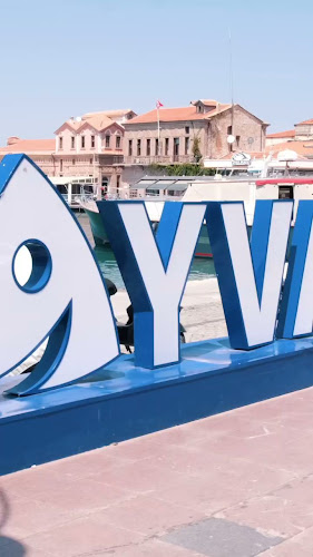 Opinii despre Ediz's Burgers în Ayvalık - Gastronomi ve konaklama