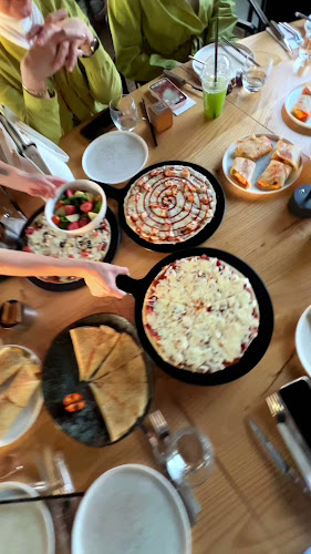 Opinii despre Crepello İstanbul în Başakşehir - Gastronomi ve konaklama