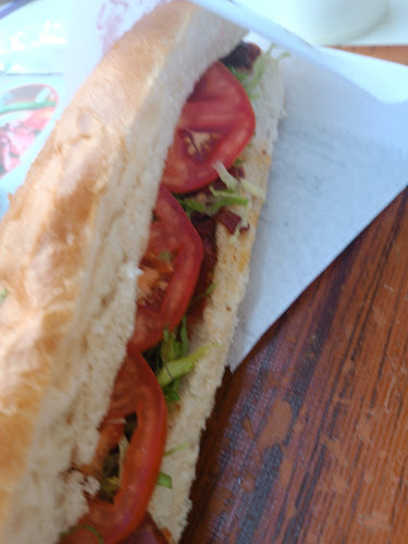 Afyon Gamze Sucuk Döner - Gastronomi ve konaklama