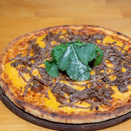 B&B Brasserie - Gastronomi ve konaklama