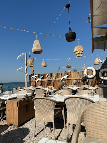 Yalı, Mithatpaşa Cd. no: 158, 35310 Güzelbahçe/İzmir