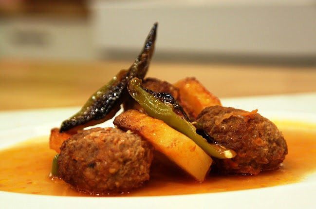 Golden Spoon Restaurant & Cafe - Gastronomi ve konaklama