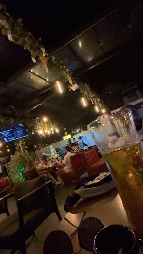 Opinii despre LEGON Co. CAFE-PUB-RESTAURANT în Kuşadası - Gastronomi ve konaklama