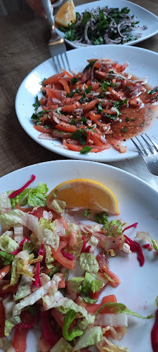 Opinii despre Nurullah Ustanın Yeri în Kadirli - Gastronomi ve konaklama