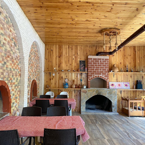 Aydınlık, Yavuz Selim Cd. No:135, 07130 Konyaaltı/Antalya