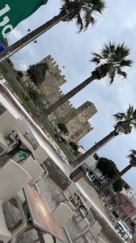 Opinii despre Musti Cafe & Restaurant în Dikili - Gastronomi ve konaklama