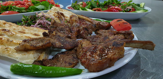 Ada Balık - Gastronomi ve konaklama