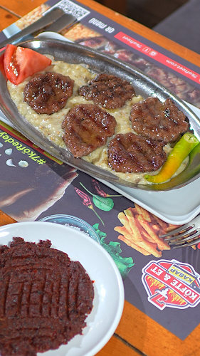 Opinii despre 7 Köfte & Et în Muratpaşa - Gastronomi ve konaklama