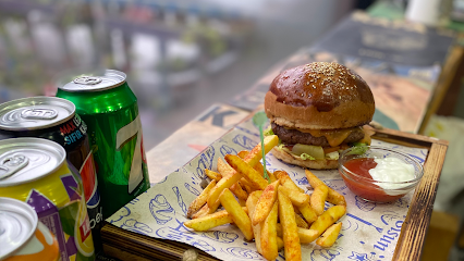 CHARLİE BURGER& FAST FOOD