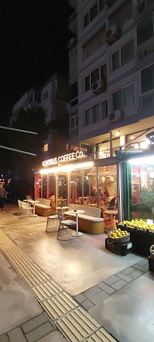 Opinii despre Kontrbus Coffe Co. Balçova în Balçova - Gastronomi ve konaklama