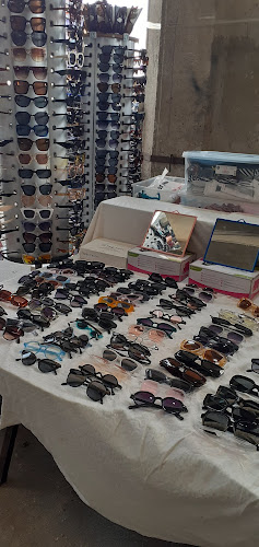 Bornova 2. El ve Antika Pazarı - Bornova