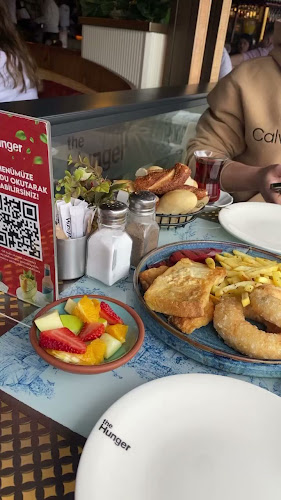 Opinii despre The Hunger Kıyı İstanbul în Büyükçekmece - Gastronomi ve konaklama