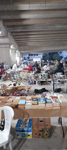 Bornova 2. El ve Antika Pazarı