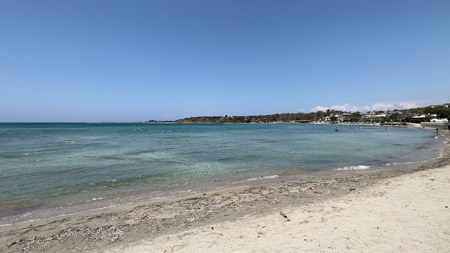 Opinii despre Akkum Sahil Ridvan Abinin Yeri Beac Clup în Didim - Gastronomi ve konaklama