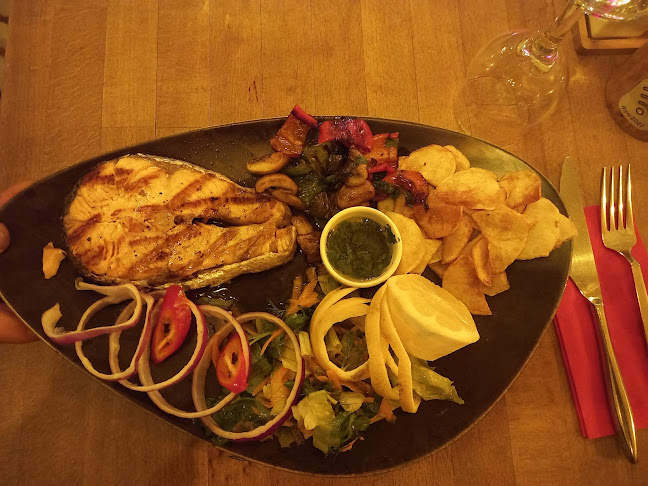 Comentarii opinii despre Arch Bistro