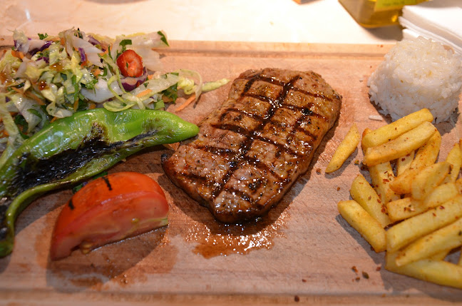 Opinii despre Special Et Steak House în Esenyurt - Gastronomi ve konaklama