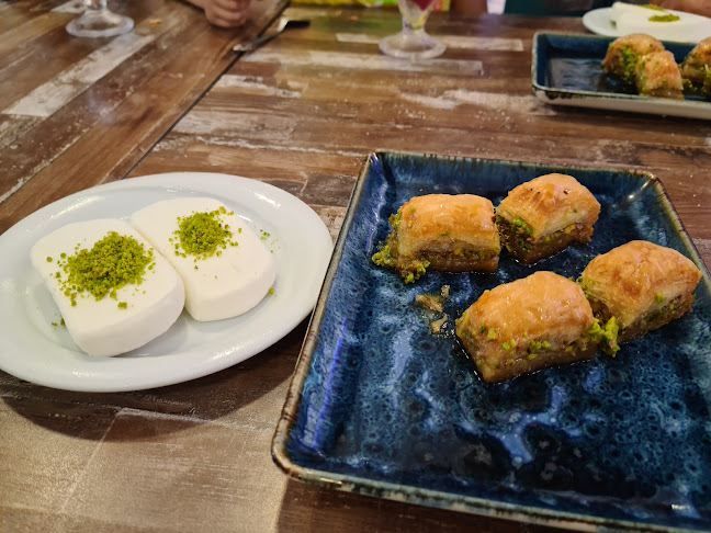 Akdo Dondurma Esentepe Şube